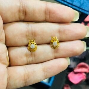 Subtle Shine Gold Earrings